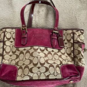 Vintage Burgundy Coach Tote 2005​